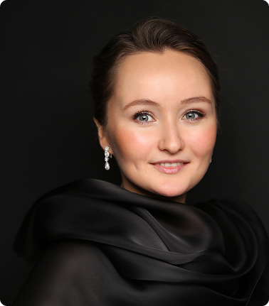 JULIA LEZHNEVA